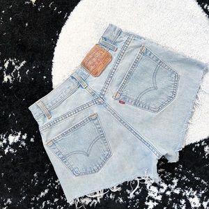 90s Levi’s 560s cut offs